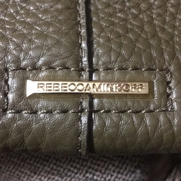 Leather shoulder bag - Picture 7 of 7